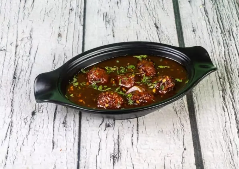 Veg Manchurian Semi Gravy